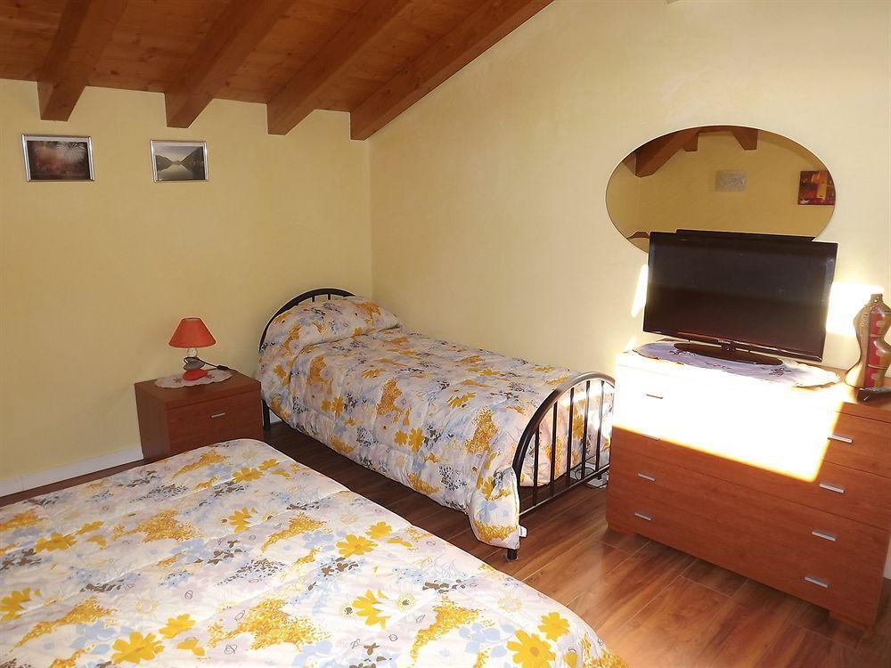 Bed and Breakfast Il Gelsomino Ferno Exteriér fotografie